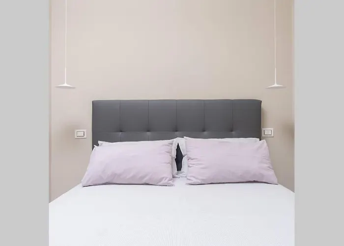 Rent Casa Almika De Miccolis 아파트 *