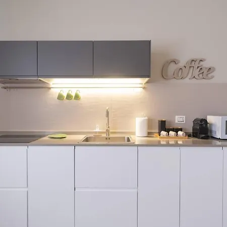 Rent Casa Almika De Miccolis Bari